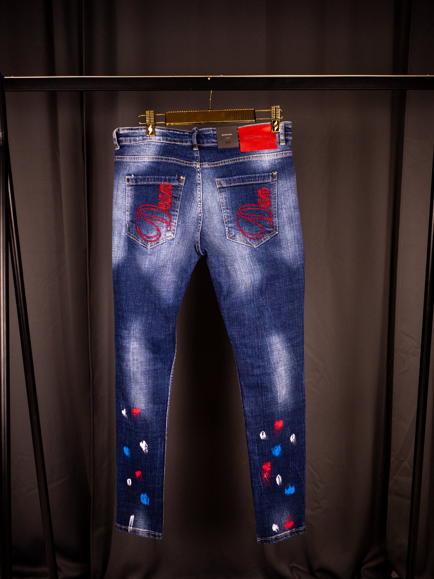DSQUARED2